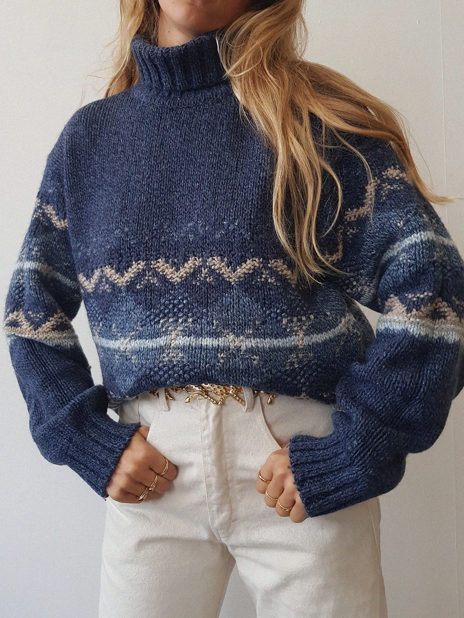 VINTAGE KNITWEAR