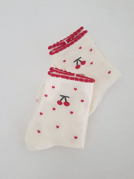 CHERRY SOCKS //