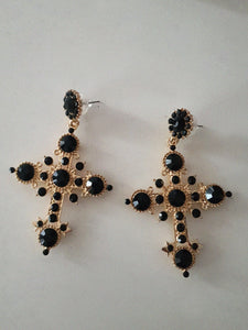 CROSS EARRING //