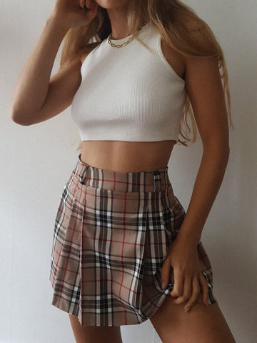 THE MINI SKIRT //